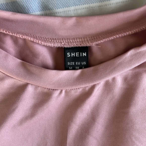 Womens tee - Picture 2 of 2